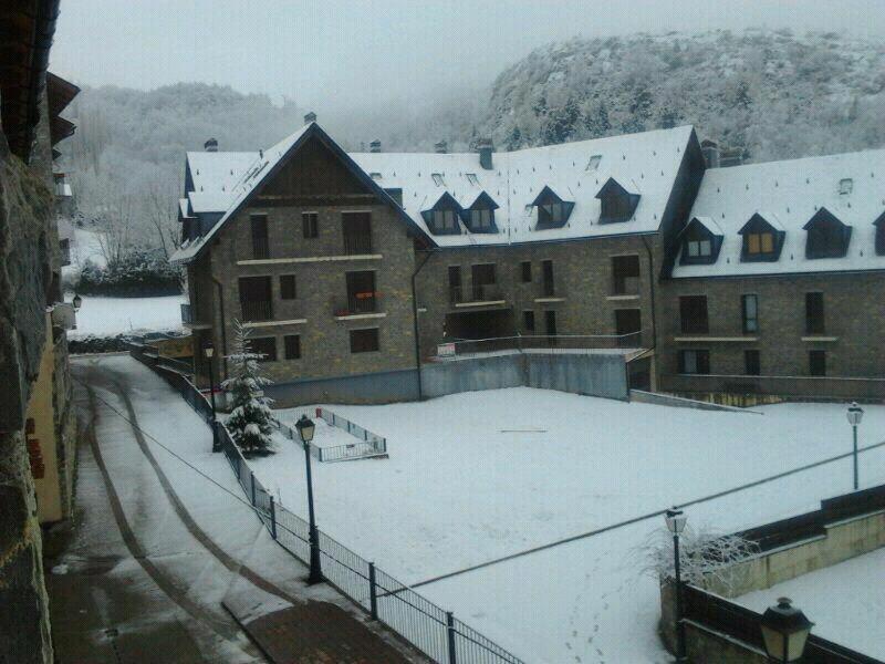La Buhardilla De Sofia Apartment Sesue ภายนอก รูปภาพ