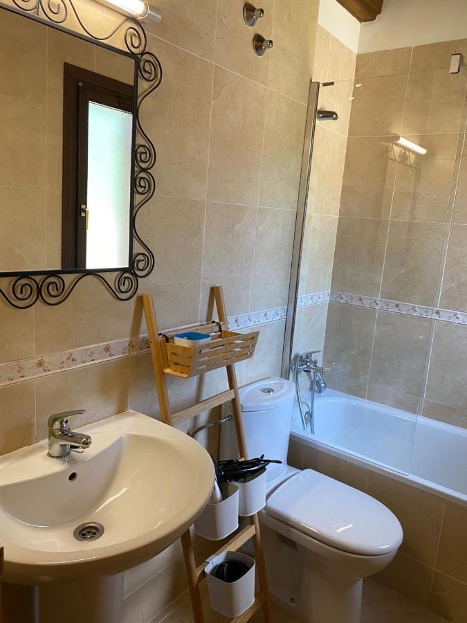 La Buhardilla De Sofia Apartment Sesue ภายนอก รูปภาพ